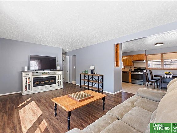 4th image of 7818 Jaynes St