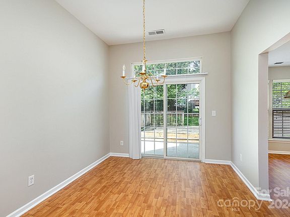 4th image of 6304 Stoney Valley Ct