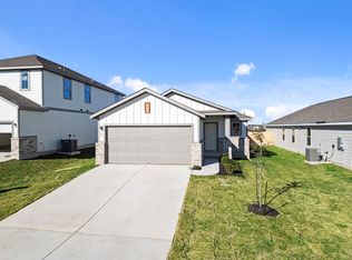 125 Hatari Trl, Jarrell, TX 76537