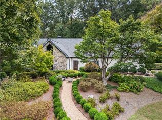 425 Overview Dr #9, Atlanta, GA 30327