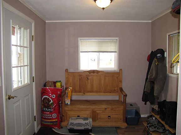 3rd image of 412 W Missouri Ave