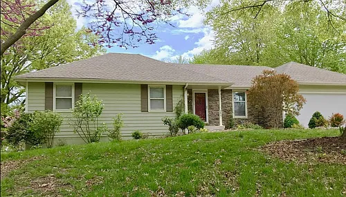 9817 Foster St Photo 1