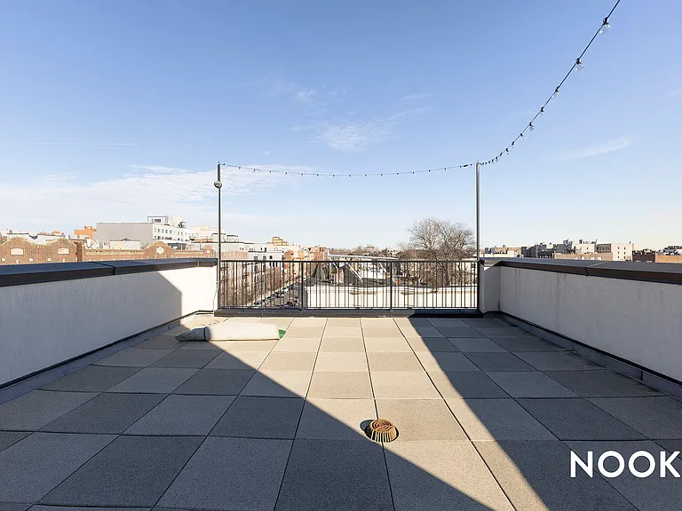 794 Rogers Ave #4D — Photo 15