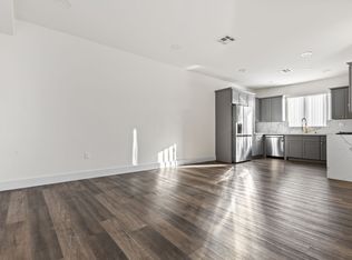 11621 Ayres Ave, Los Angeles, CA 90064