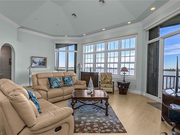 4th image of 269 Vintage Bay DR #C32