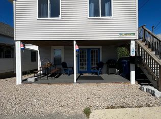 8 Island Path #2, Hampton, NH 03842