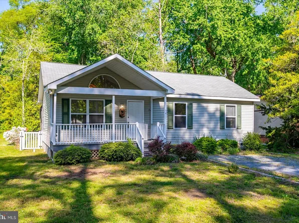 54 Camelot Cir, Ocean Pines, MD 21811