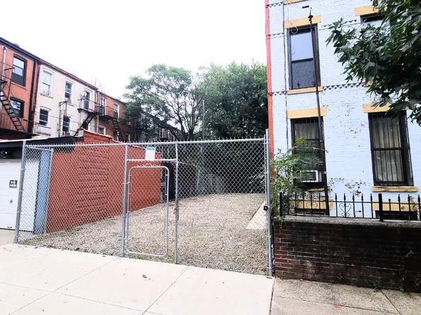 9 Marconi Place image 1 of 9