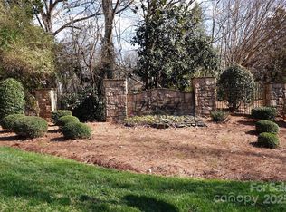 9220 Bales Ln, Charlotte, NC 28227