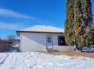 119 N Winchester Ave, Miles City, MT 59301