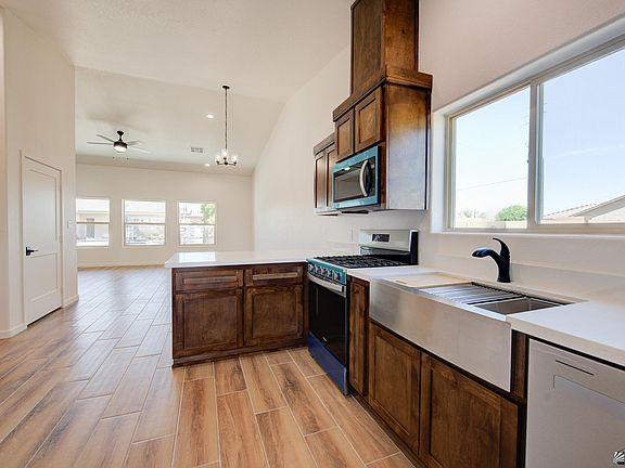 4th image of 7510 E 24th Pl