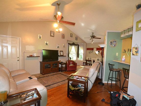 2nd image of 4265 Sterling Pointe Dr