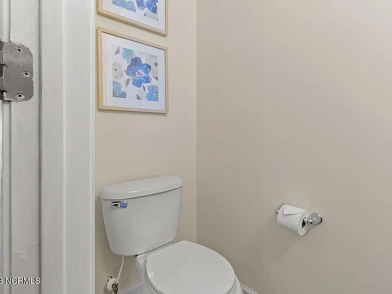 131 Glen Cannon Dr — Photo 15