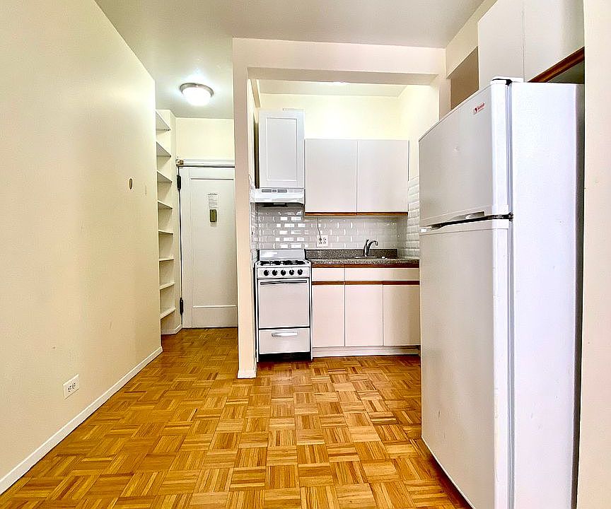 1st image of 542 E 79th St APT 4D
