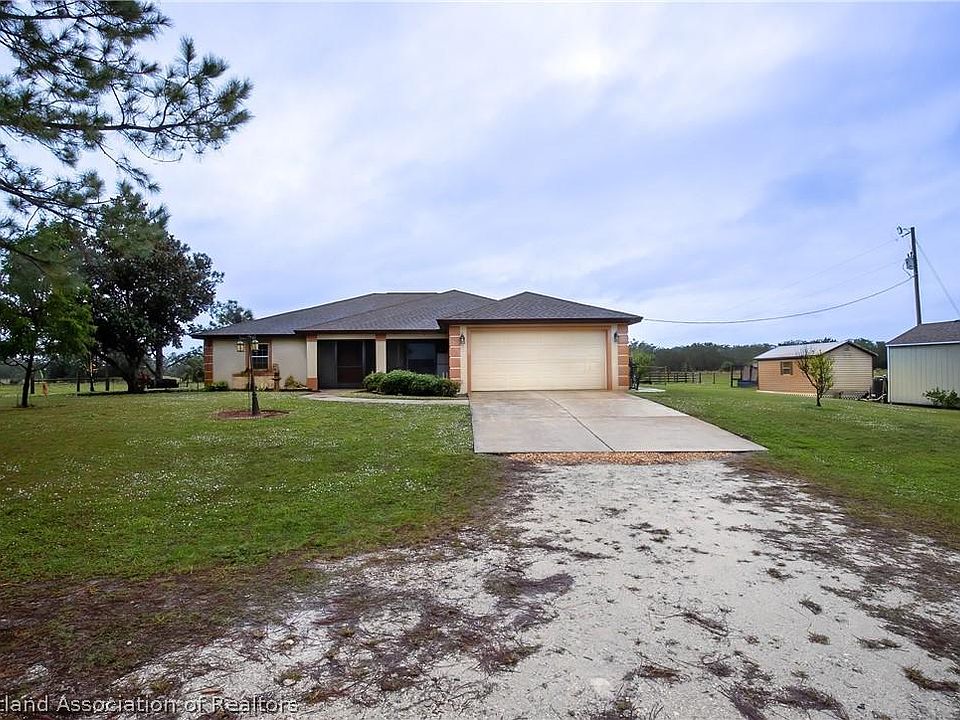 1st image of 54 Dawg House Dr