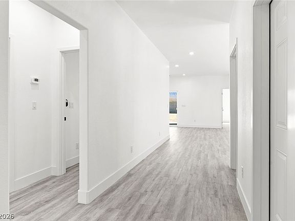 3rd image of 3901 N Mayfield Ranch Rd