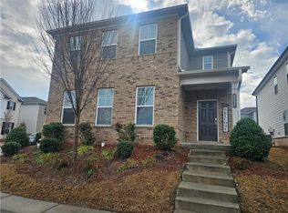 4355 Magpie Dr, Hoschton, GA 30548