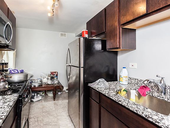 2019_8_27_7419_N_Wolcott_Unit_2E_6