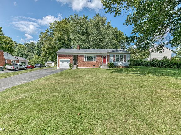 2nd image of 128 Crossway Rd