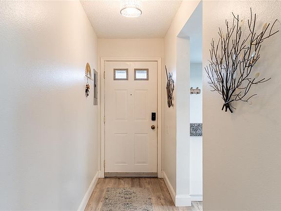 2nd image of 2170 Elm St APT 901