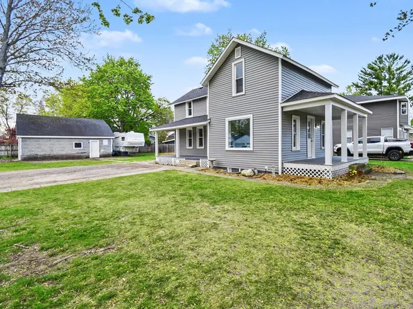 601 N Arcade St, Gladwin, MI 48624