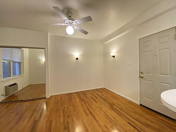 5th image of 5959-61 N Kenmore Ave #206