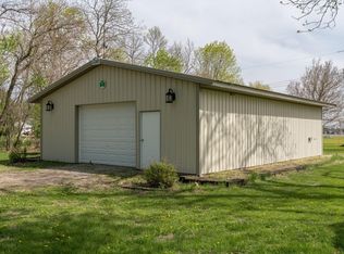 218 5th Ave SW, Winnebago, MN 56098