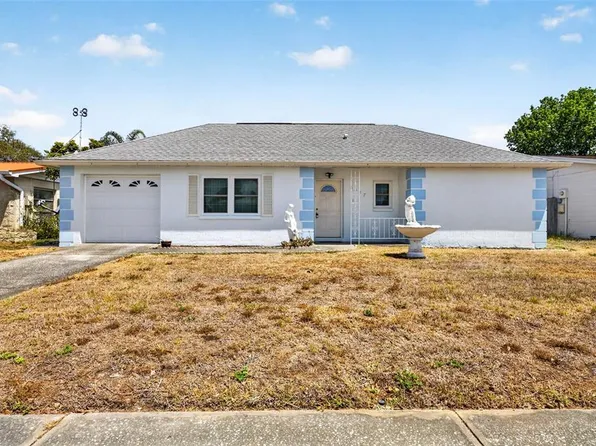 8327 Moulton Dr, Port Richey, FL 34668
