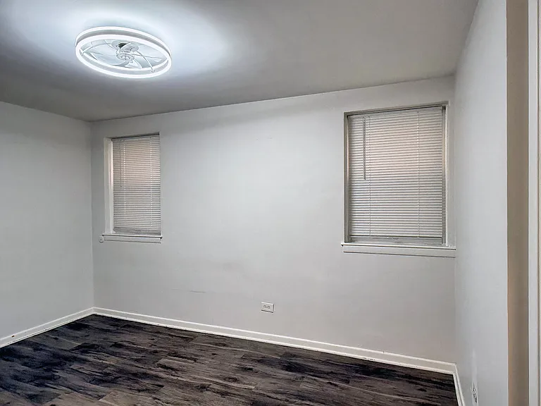 6316 W Belmont Ave — Photo 15