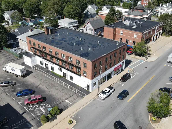 333 Union St #5, Rockland, MA 02370