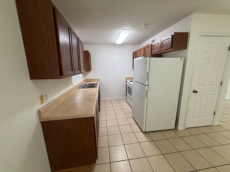 234 Adcock Rd #J — Photo 30