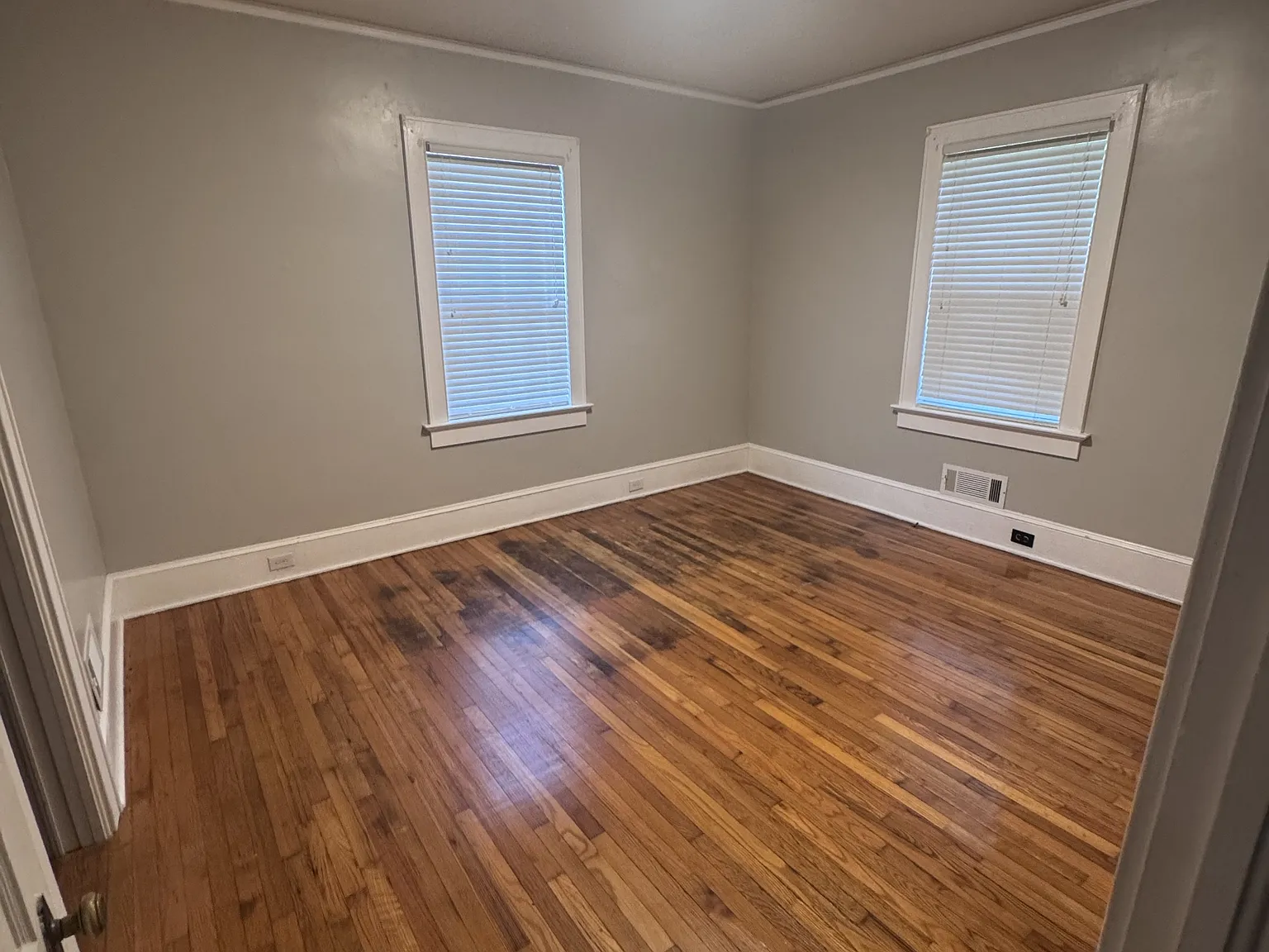 806 Holloway Avenue - 1 — Photo 3