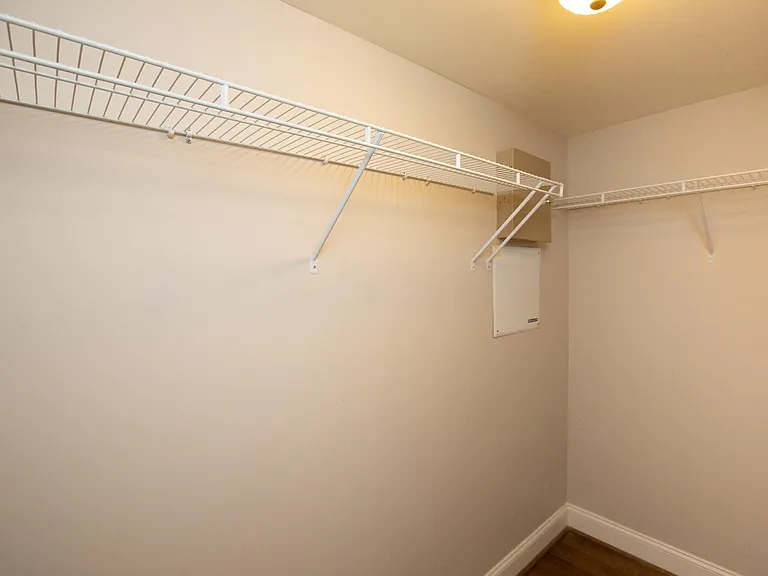 653 Lockton Pl — Photo 65