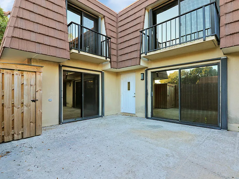 2316 23rd Ln — Photo 25