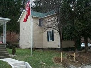 28 High St, Dunbar, PA 15431