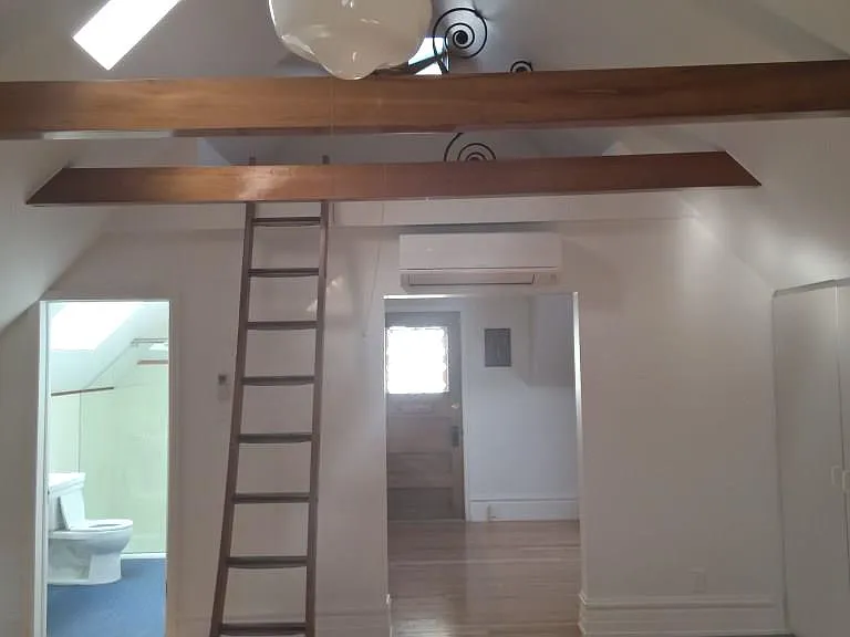 1124 Vine St #C — Photo 11