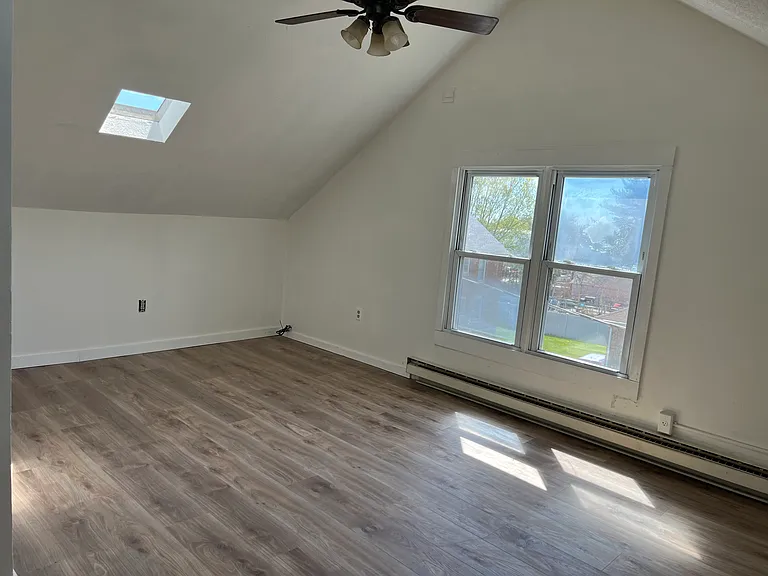 389 New Britain Rd #5 — Photo 12
