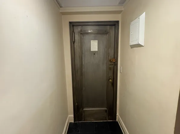 333 East 53rd Street image 21 of 21