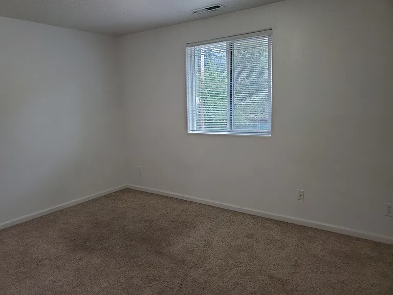 6597 Main St #A — Photo 10