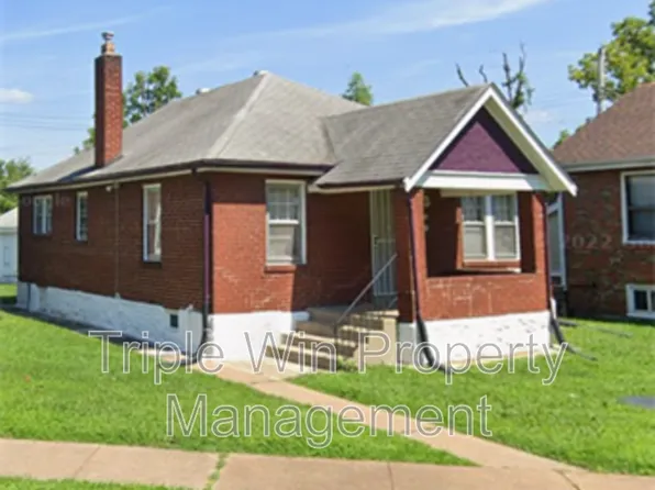 8530 Lowell St, Saint Louis, MO 63147