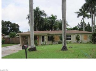 2109 Pineview Rd, Fort Myers, FL 33901