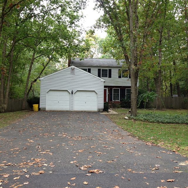 1st image of 112 Holly Dr