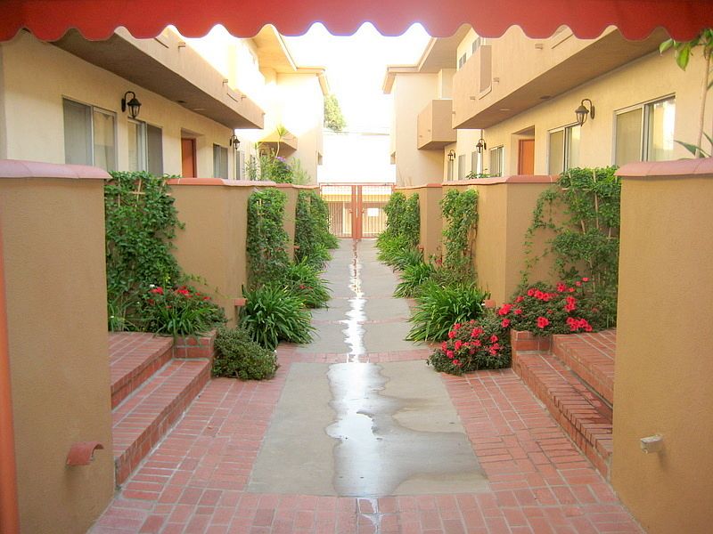 1440 Armacost Ave 14402, Los Angeles, CA 90025 Zillow