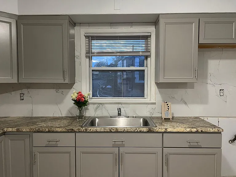 356 Boyden Ave #2 — Photo 6