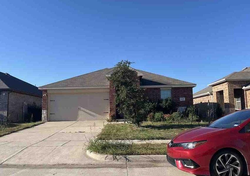 1st image of 2427 Karnack Dr