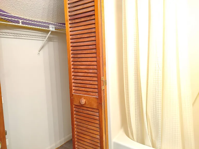 510 Fairwood Lakes Dr #19E — Photo 7