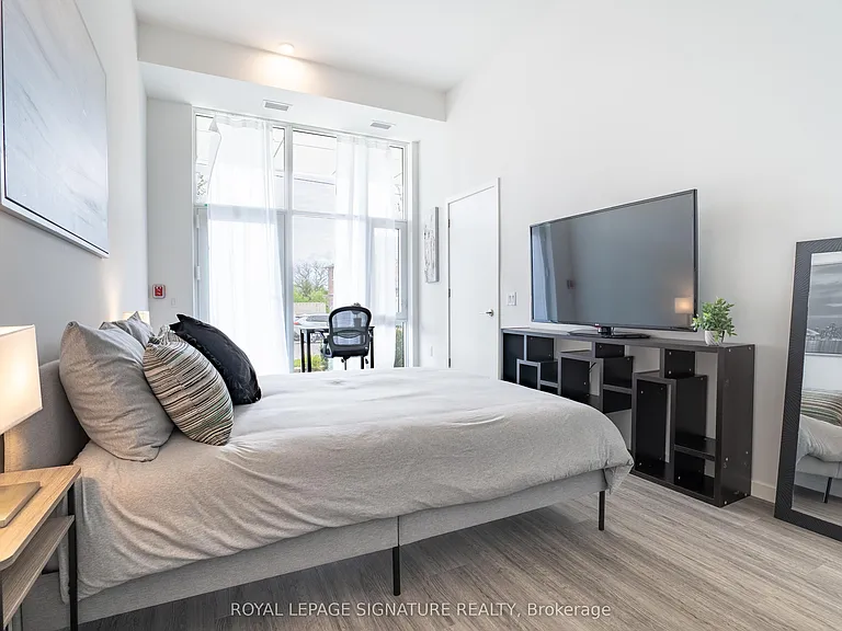 148 Wesley St — Photo 20