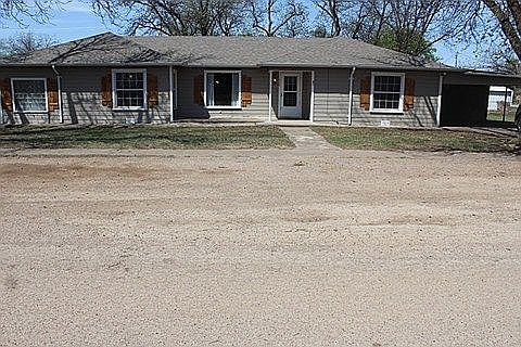 1st image of 608 SE 3rd St