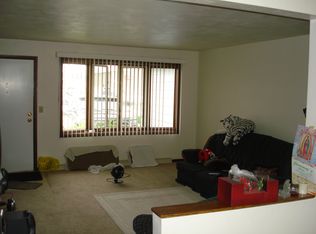 237 S Lynndale Dr, Appleton, WI 54914