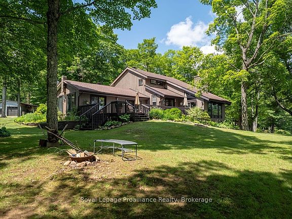 3rd image of 1147A Flyers Cove Ln